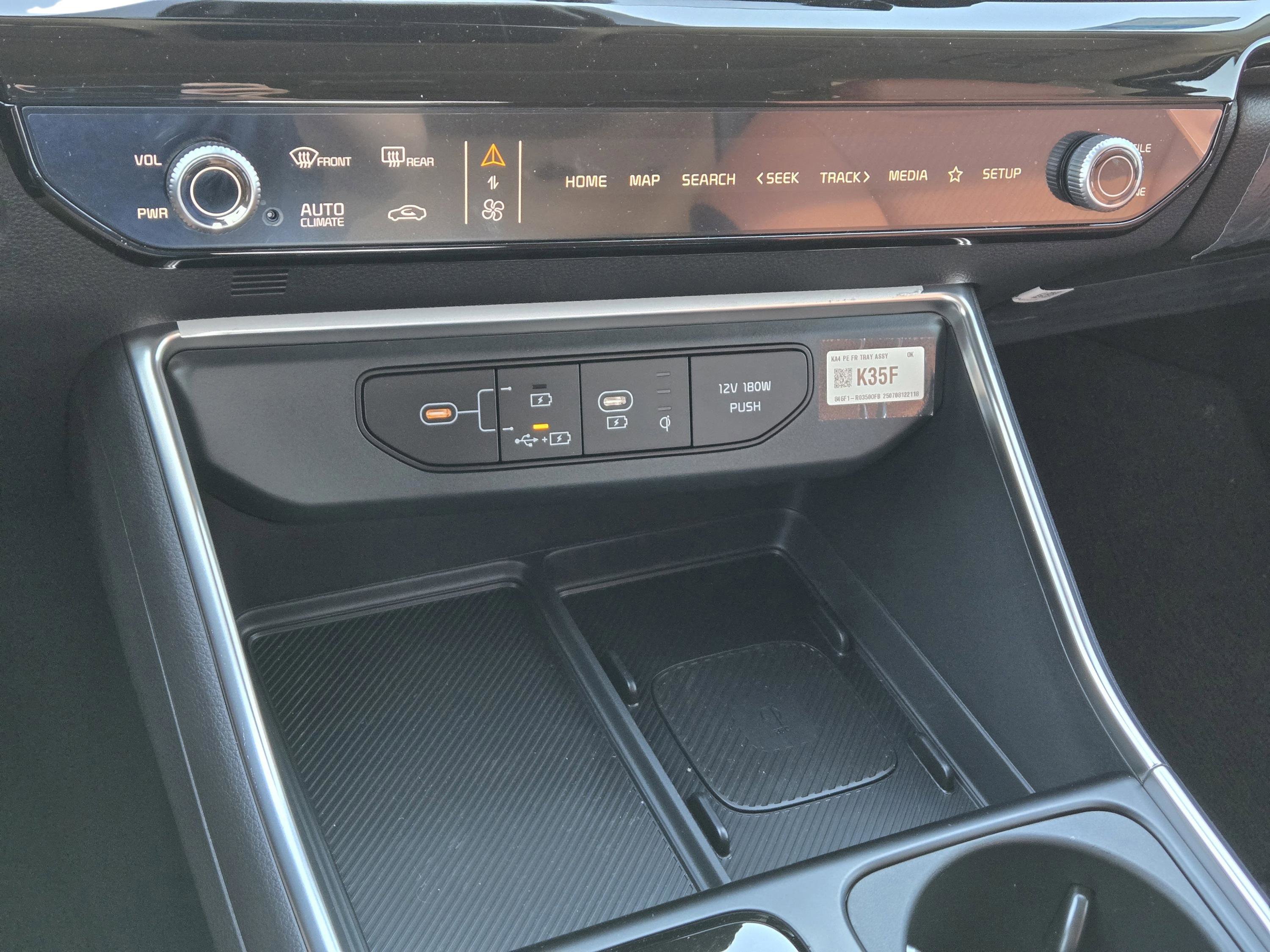 New 2026 Kia Carnival SX Prestige image 31