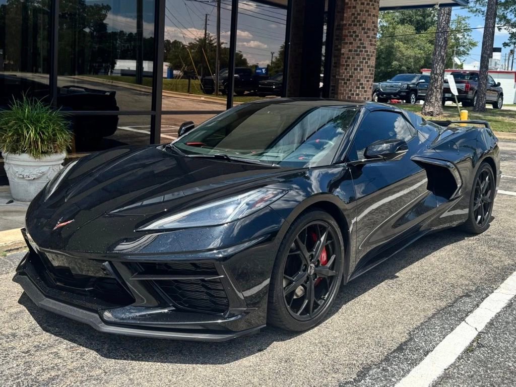 Used 2022 Chevrolet Corvette Stingray Premium Conv w/ Z51 Performance Package RWD image 7