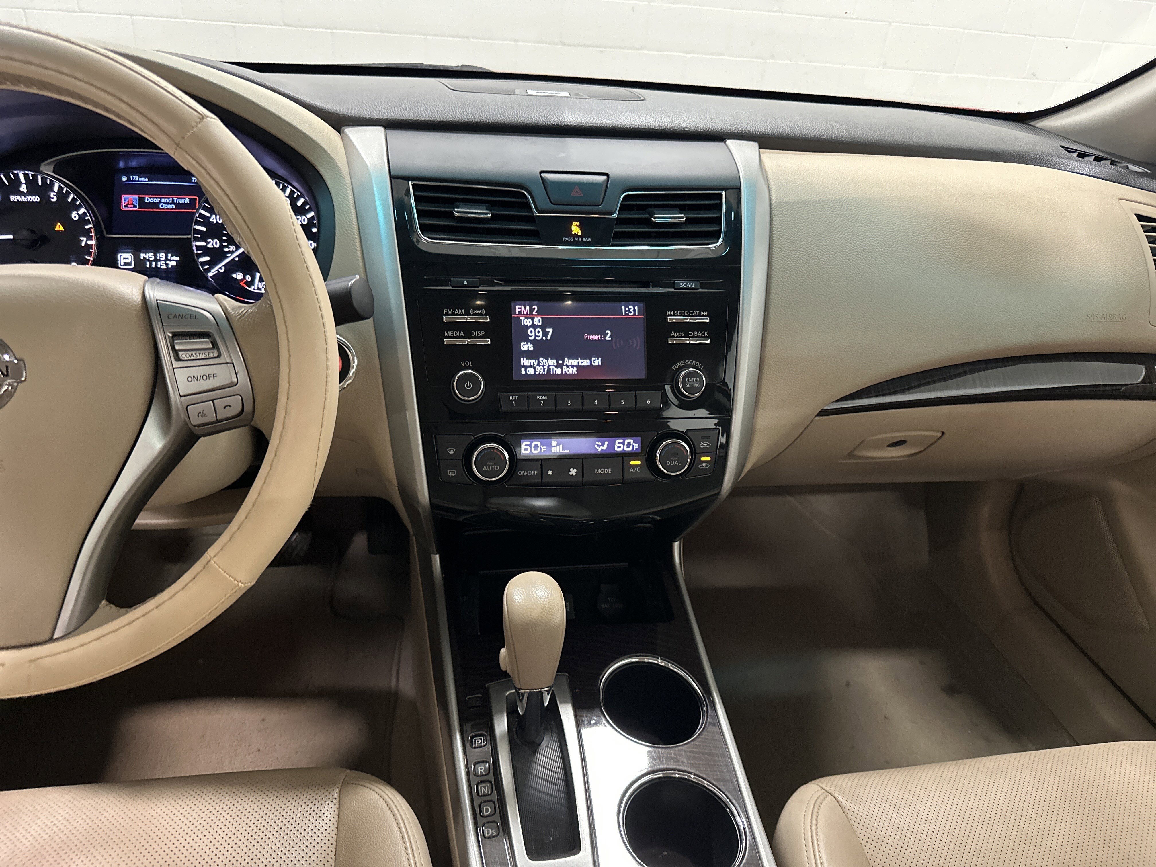 Used 2014 Nissan Altima 2.5 SL FWD image 11