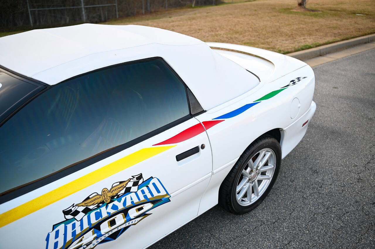 Used 1997 Chevrolet Camaro Z28 image 39