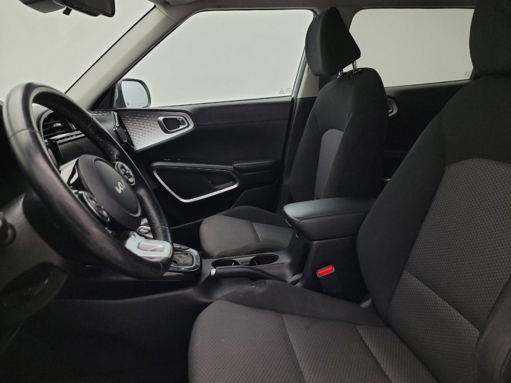 Used 2022 Kia Soul X-Line FWD image 17