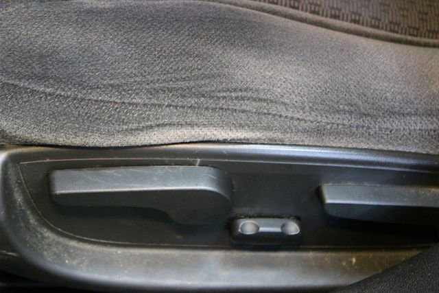 Used 2016 Chevrolet Impala LT FWD image 17