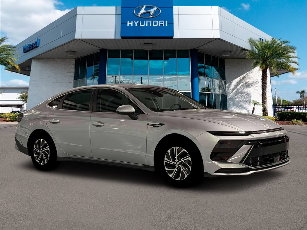 New 2026 Hyundai Sonata Blue FWD image 11