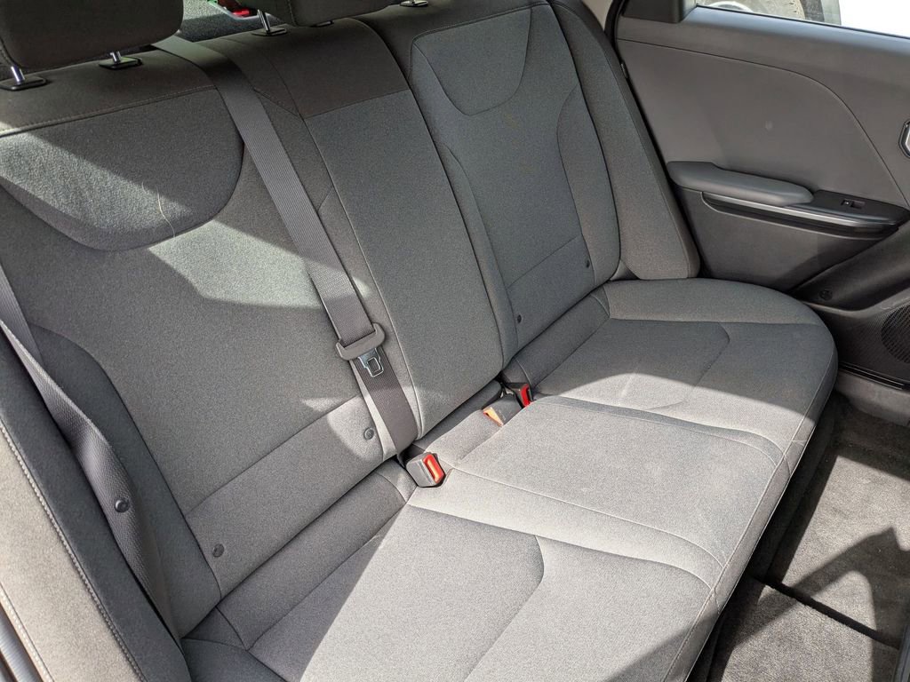 Used 2025 Kia K4 LXS image 28