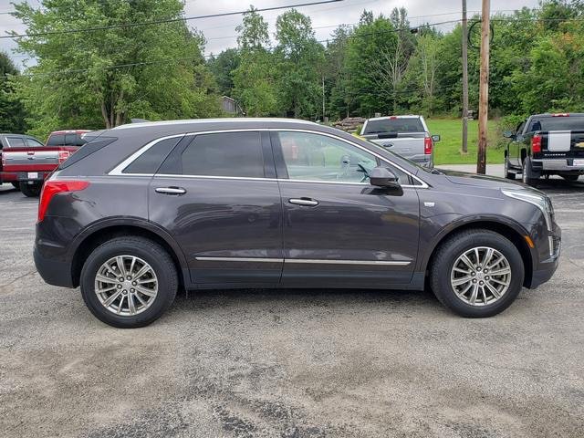 Used 2018 Cadillac XT5 Luxury w/ Driver Awareness Package AWD/4WD image 8
