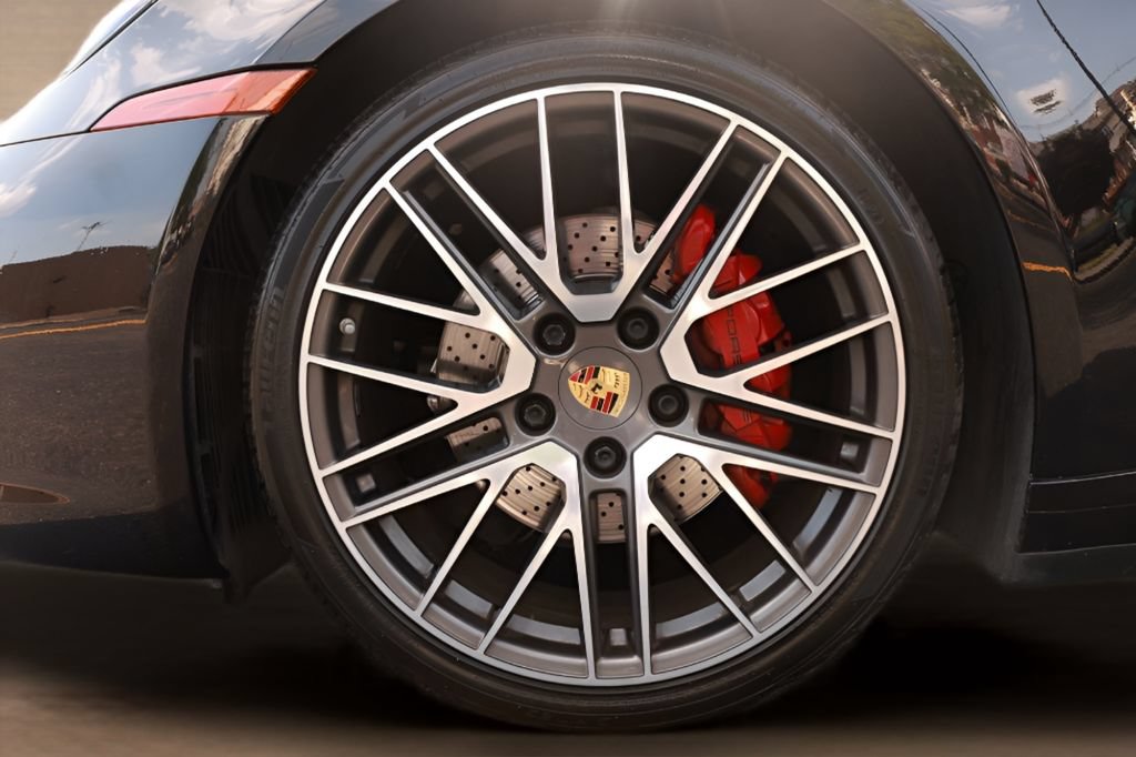 Used 2021 Porsche 911 Carrera RWD image 56
