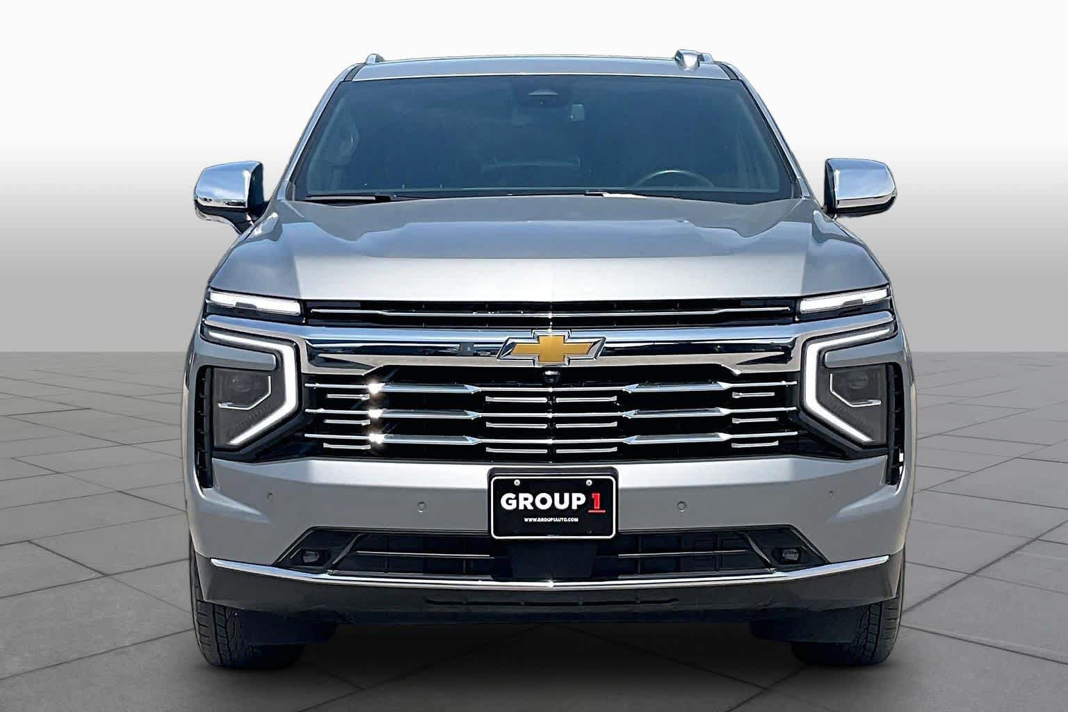 Used 2025 Chevrolet Tahoe Premier AWD/4WD image 4
