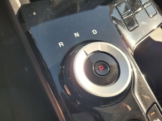 Used 2025 Kia Sportage LX image 18