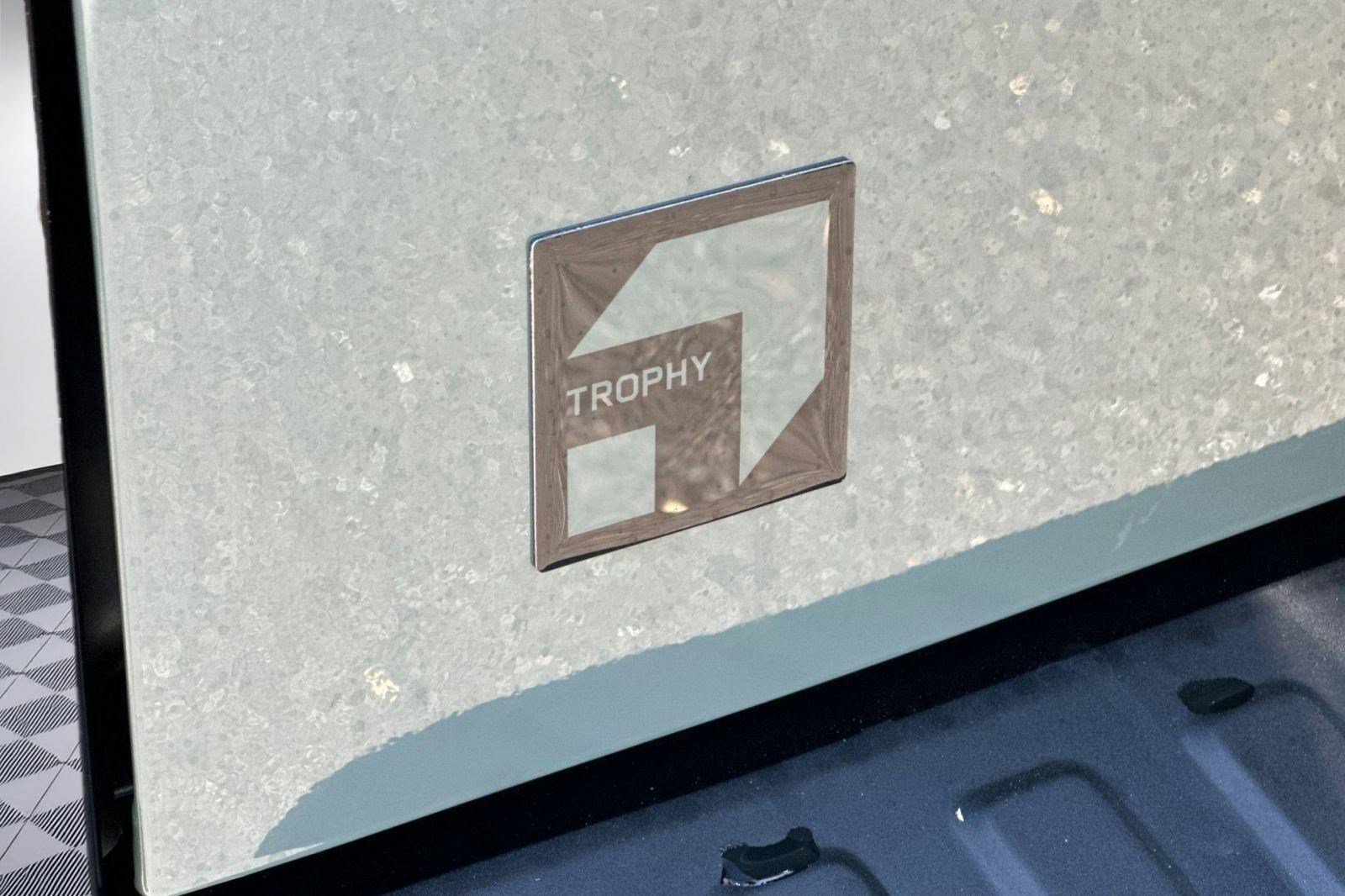New 2026 Land Rover Defender 110 Trophy Edition AWD/4WD image 29