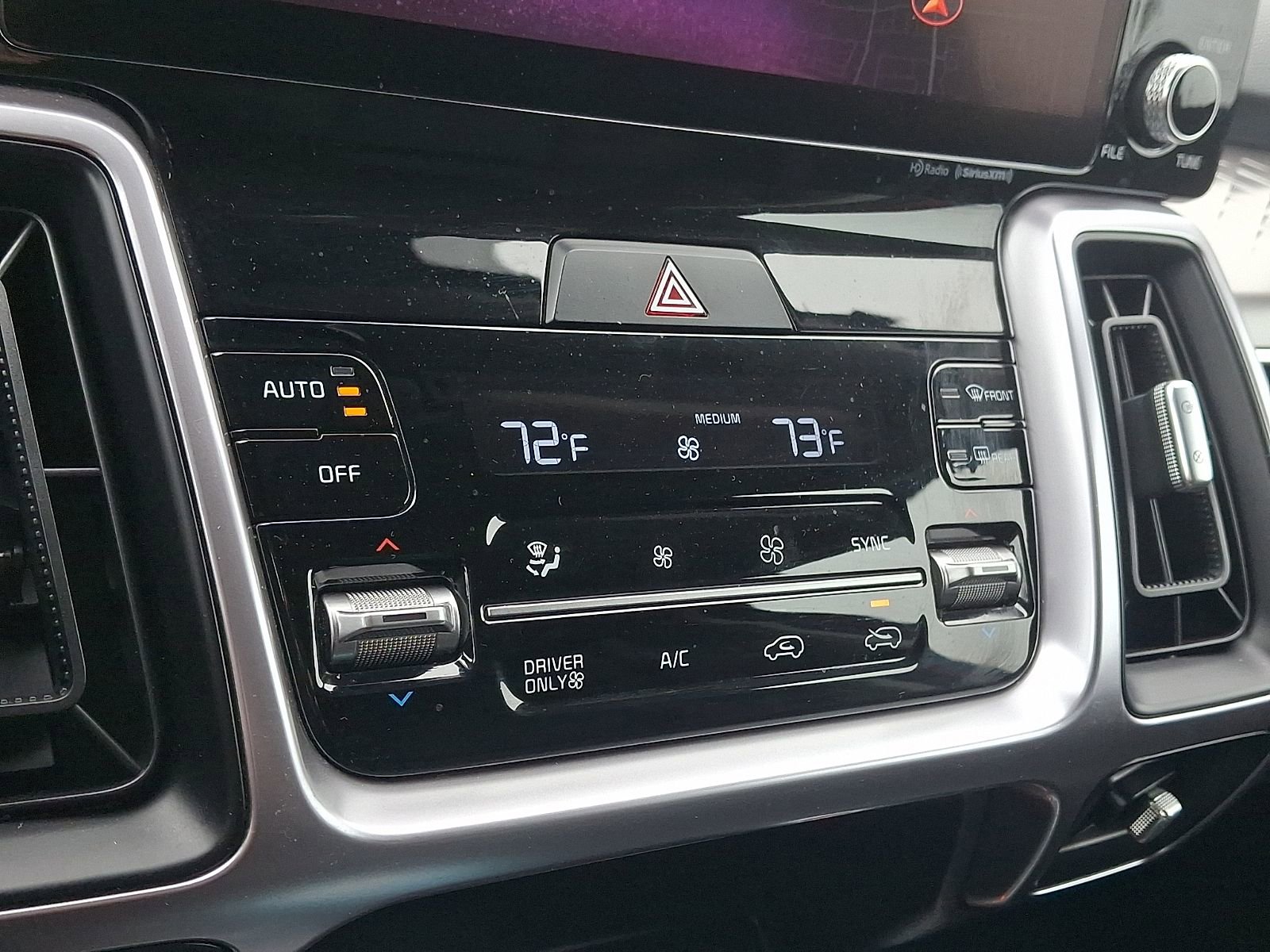 Used 2023 Kia Sorento EX image 15