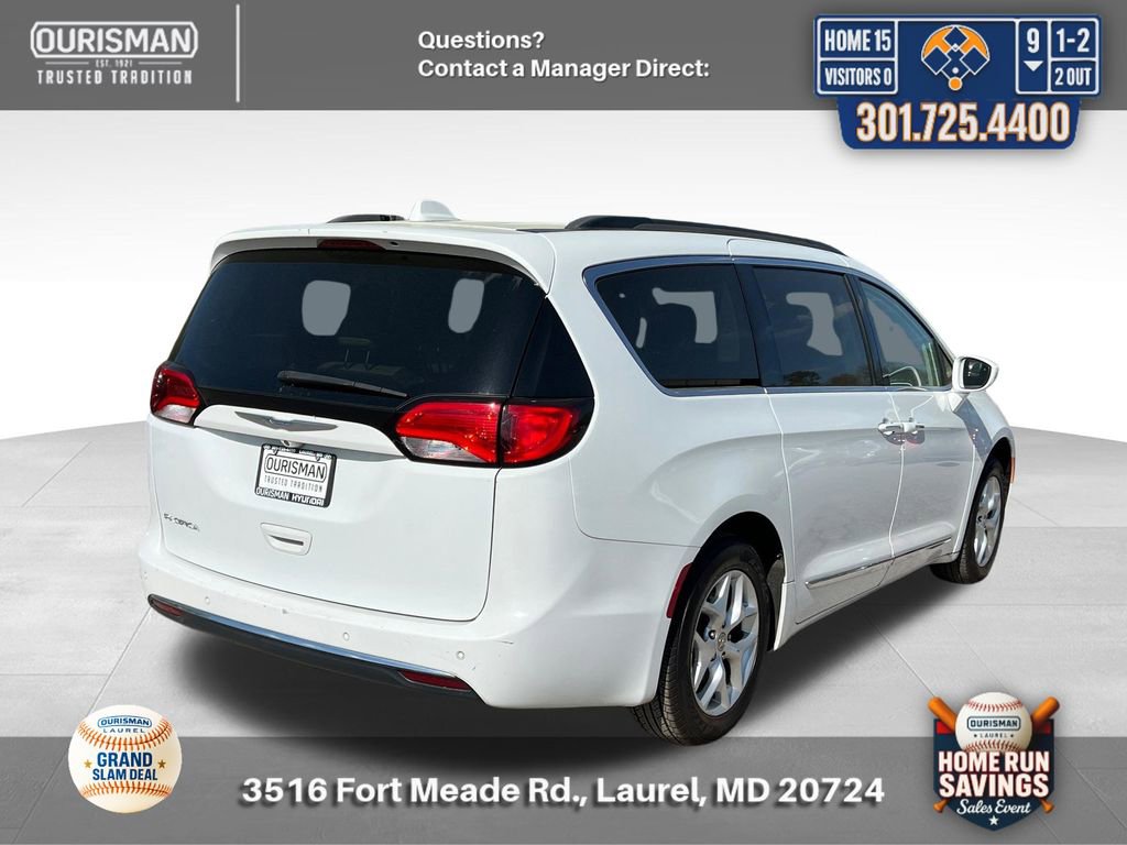 Used 2017 Chrysler Pacifica Touring-L w/ Tire & Wheel Group video 2
