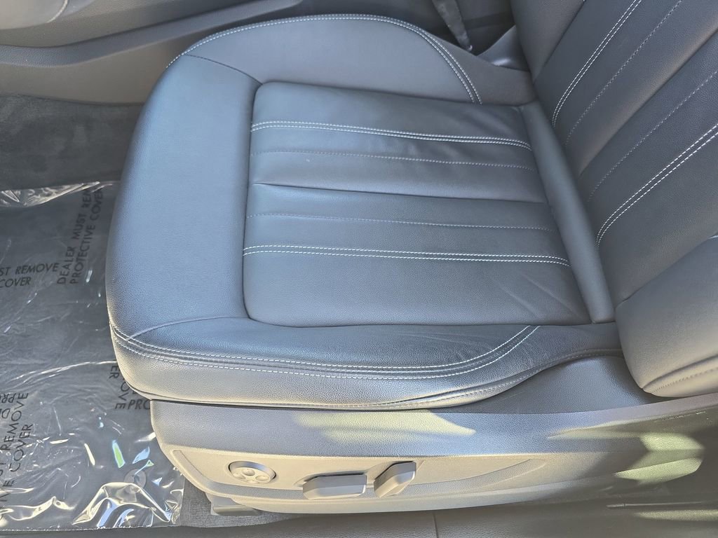 Used 2021 Audi Q5 2.0T Premium image 31