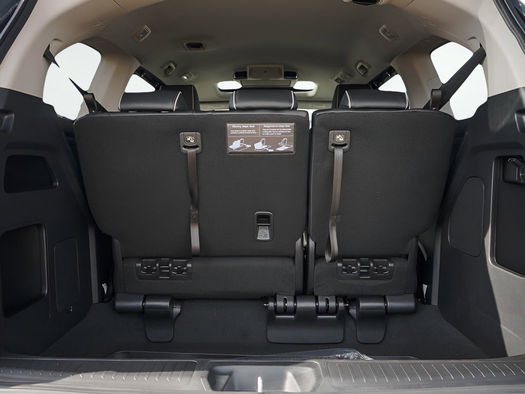 New 2026 Honda Odyssey Touring image 8