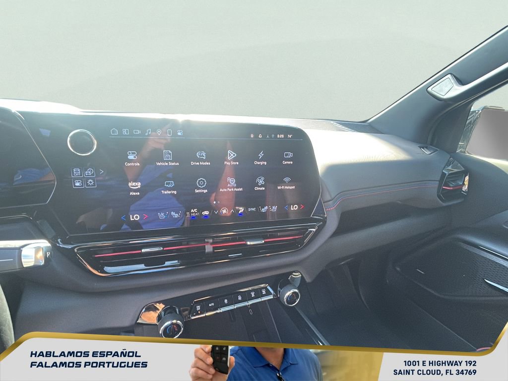 Certified 2025 Chevrolet Silverado EV RST AWD/4WD image 20