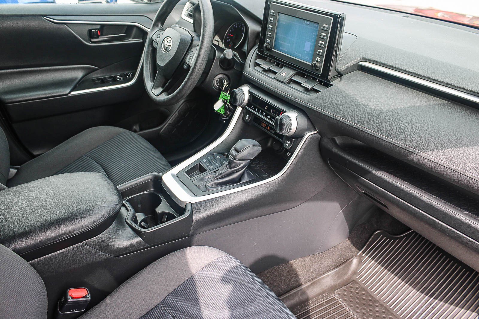 Certified 2019 Toyota RAV4 LE w/ All Weather Liner Package image 17