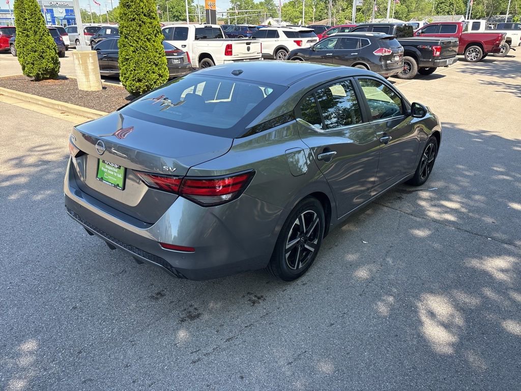 Used 2024 Nissan Sentra SV FWD image 5