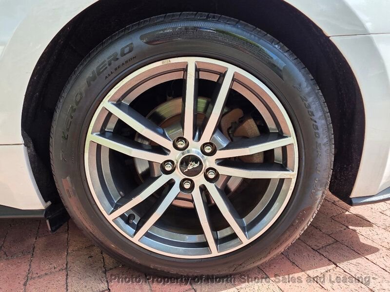 Used 2015 Ford Mustang Premium image 19