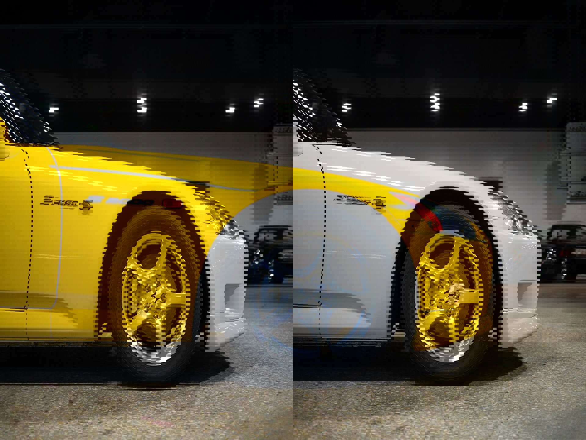 Used 2003 Honda S2000 image 16