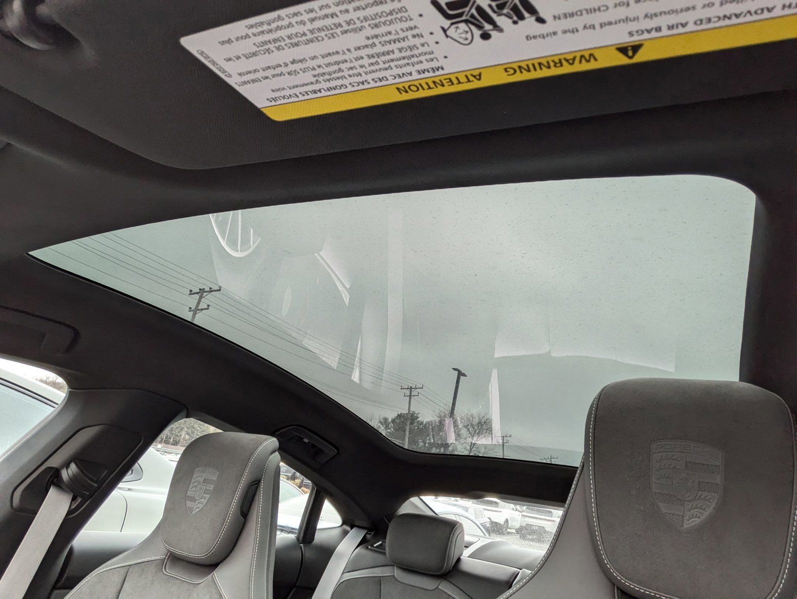 Used 2025 Porsche Taycan image 25