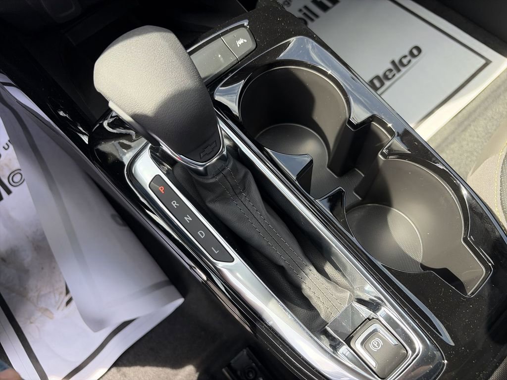 New 2026 Chevrolet Trax ACTIV w/ Sunroof Package image 25