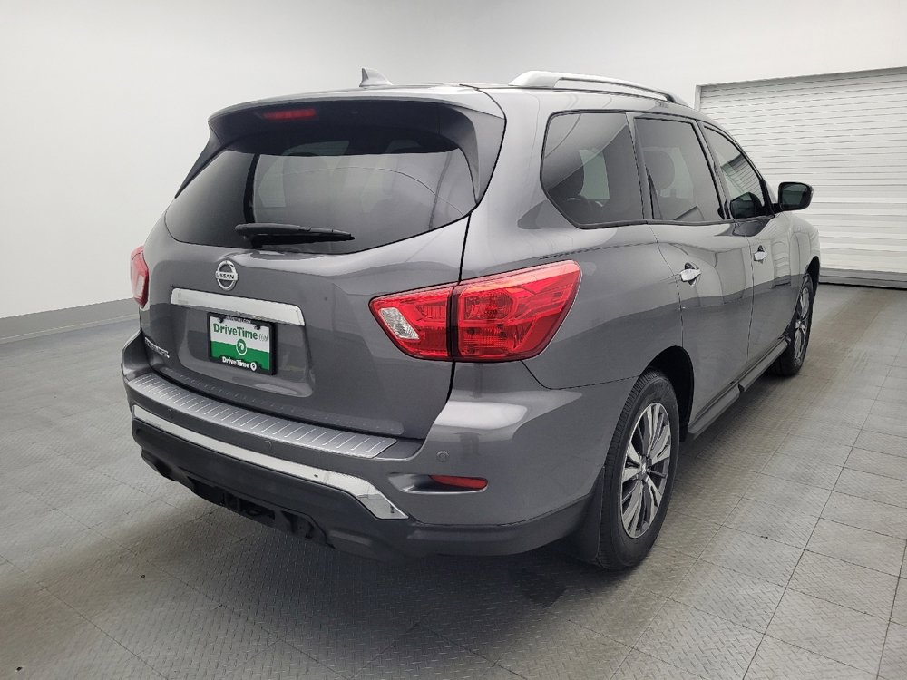 Used 2020 Nissan Pathfinder S image 9