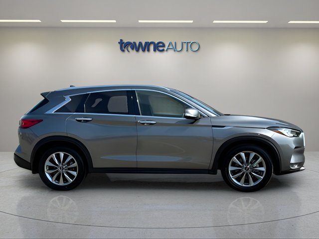 Used 2022 INFINITI QX50 Essential AWD/4WD image 6