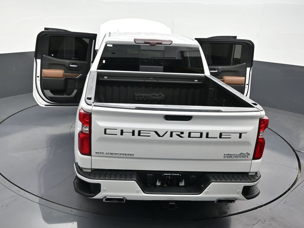Used 2020 Chevrolet Silverado 1500 High Country w/ Technology Package image 35