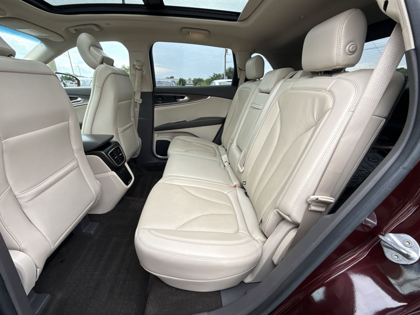 Used 2019 Lincoln Nautilus Reserve AWD/4WD image 25