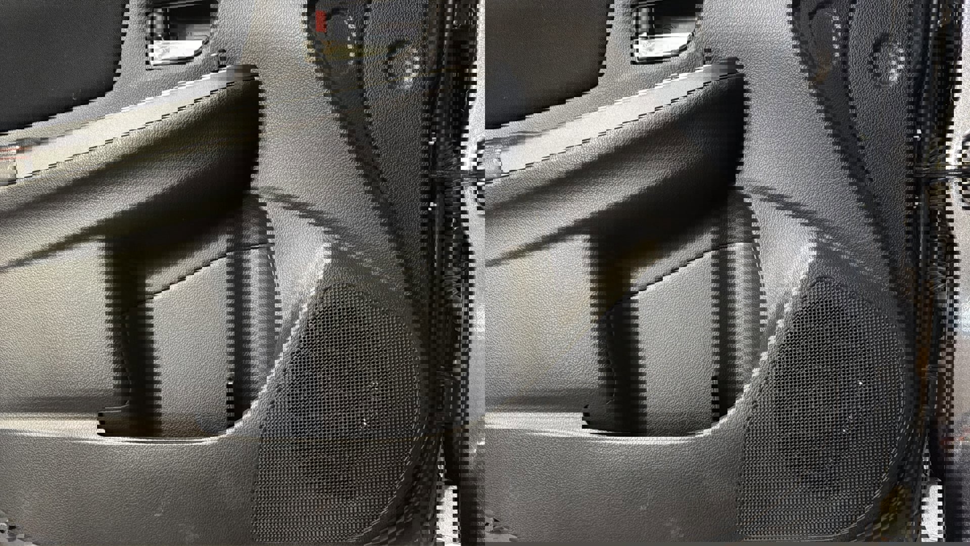 Used 2015 Subaru WRX image 21