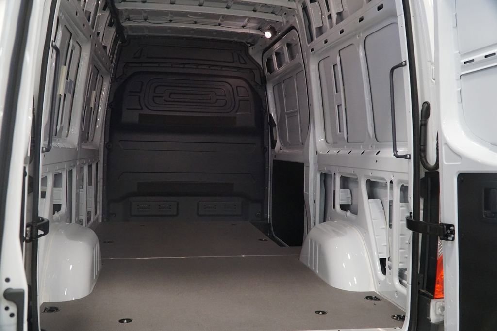 New 2025 Mercedes-Benz Sprinter 2500 image 16