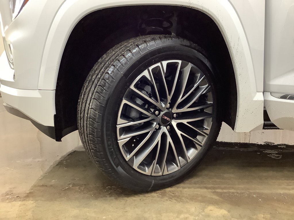 New 2026 GMC Terrain Denali image 30