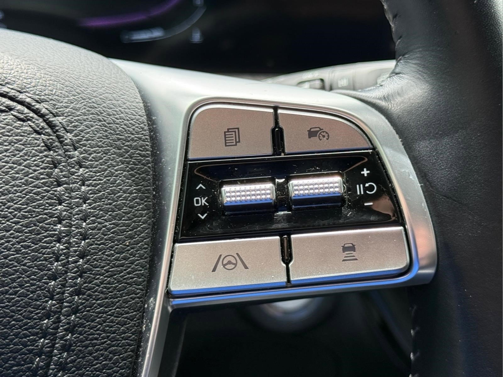 Used 2024 Kia Telluride EX FWD image 28