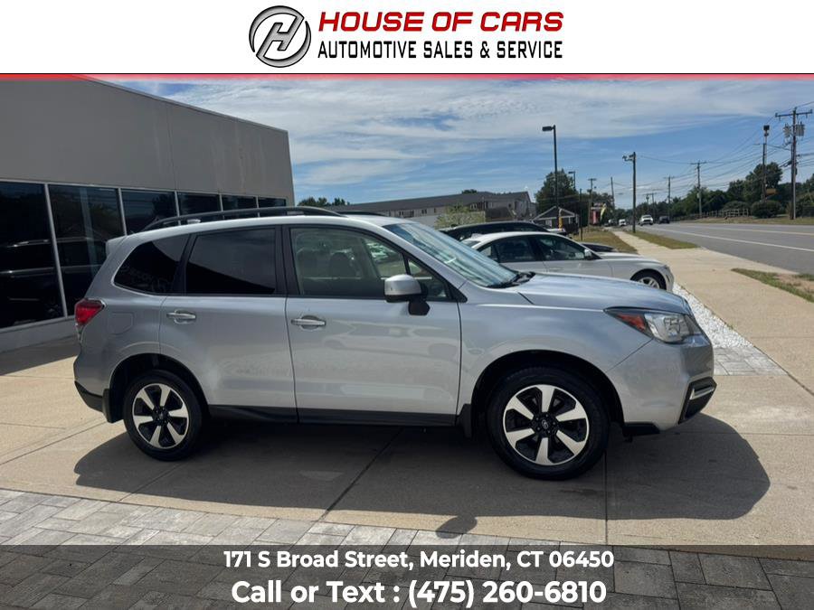 Used 2018 Subaru Forester 2.5i Premium w/ All-Weather Package image 3