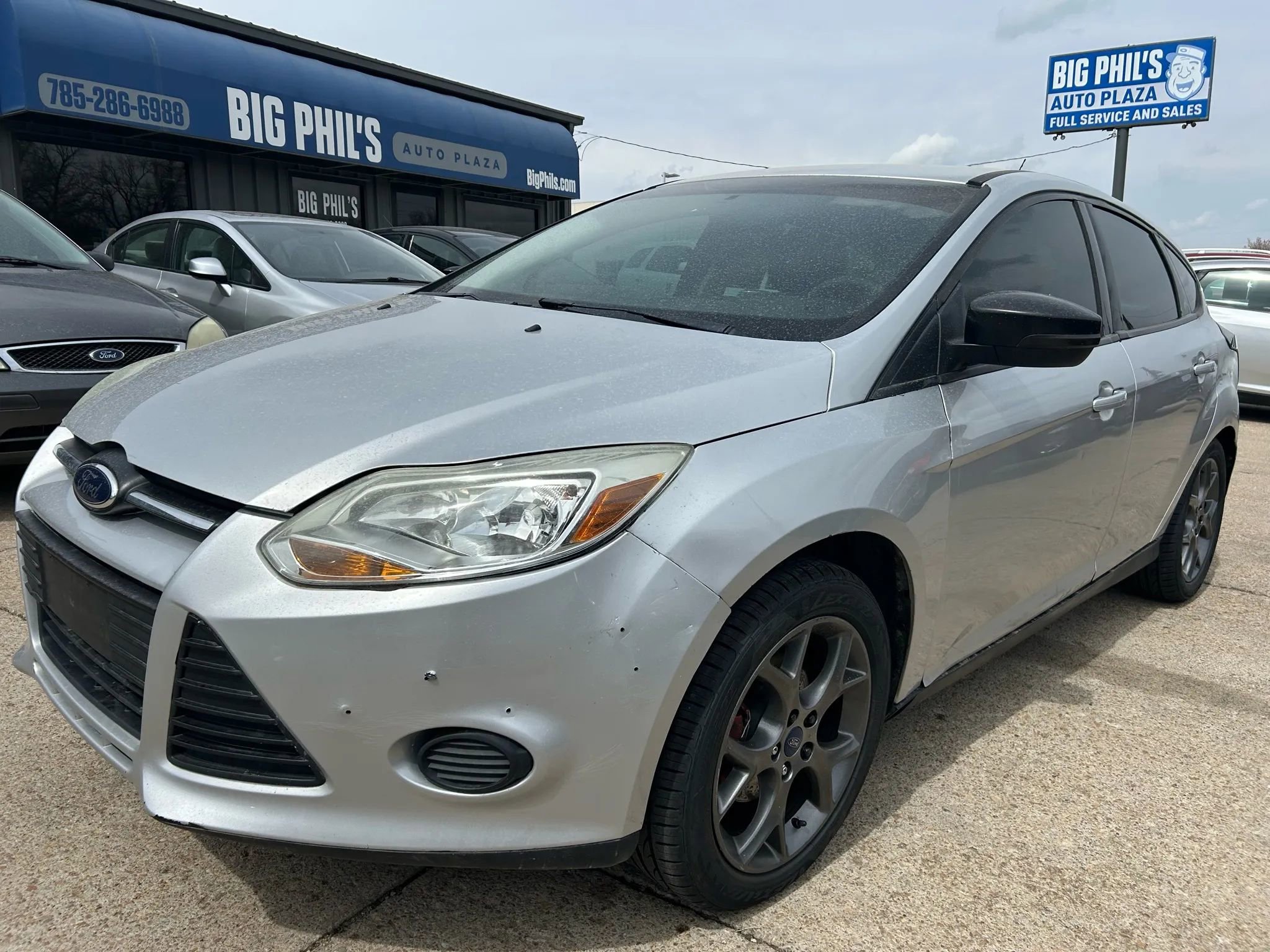 Used 2014 Ford Focus SE image 1