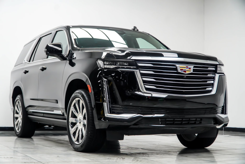 Used 2024 Cadillac Escalade Premium Luxury Platinum RWD image 5