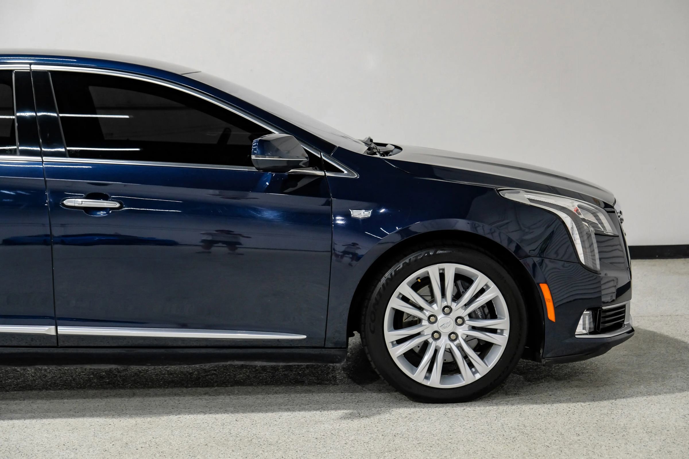 Used 2019 Cadillac XTS Luxury image 17