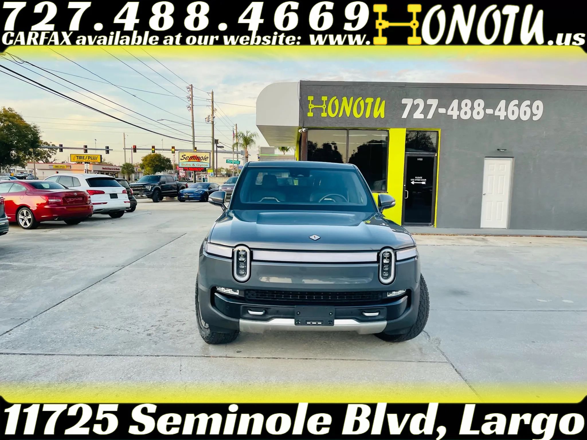 Used 2022 Rivian R1T Adventure image 4