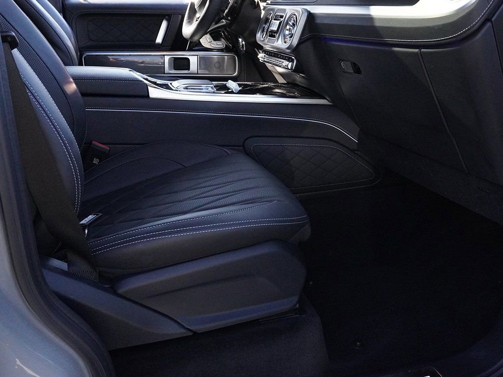 Used 2025 Mercedes-Benz G 63 AMG 4MATIC image 34