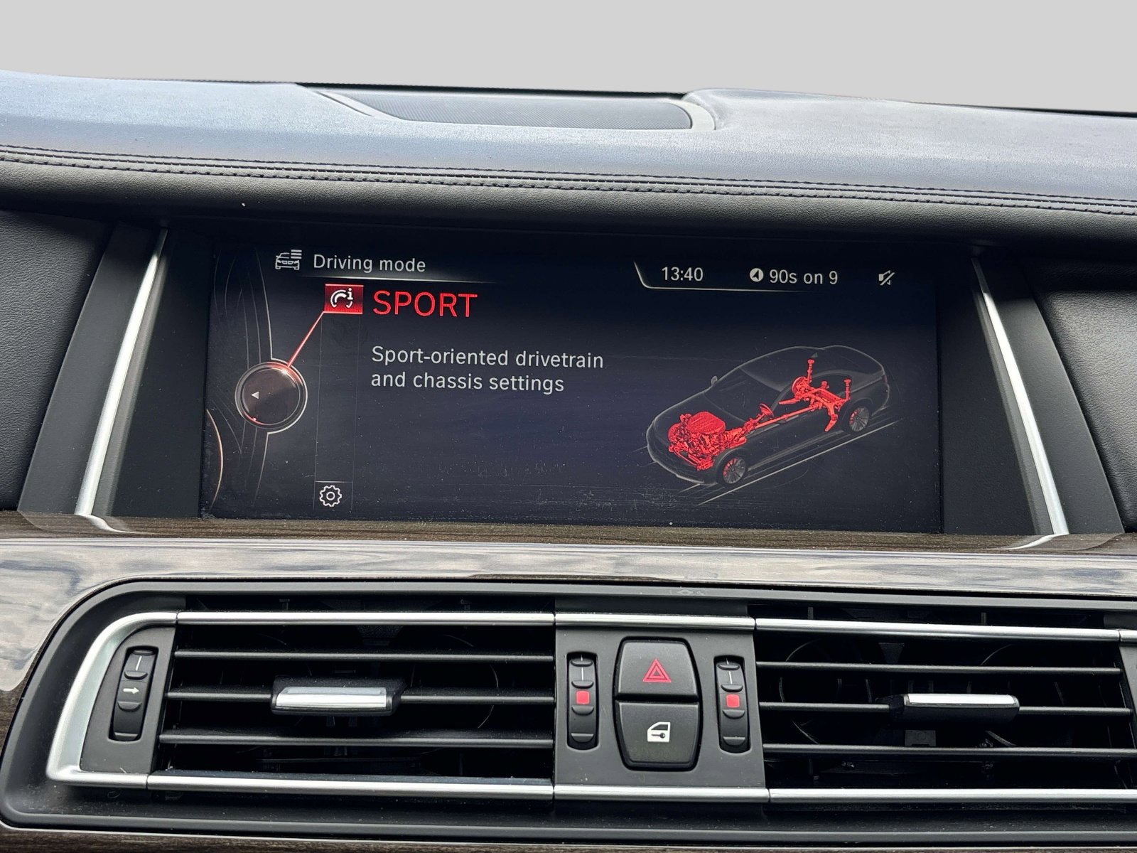 Used 2015 BMW 750Li xDrive image 26