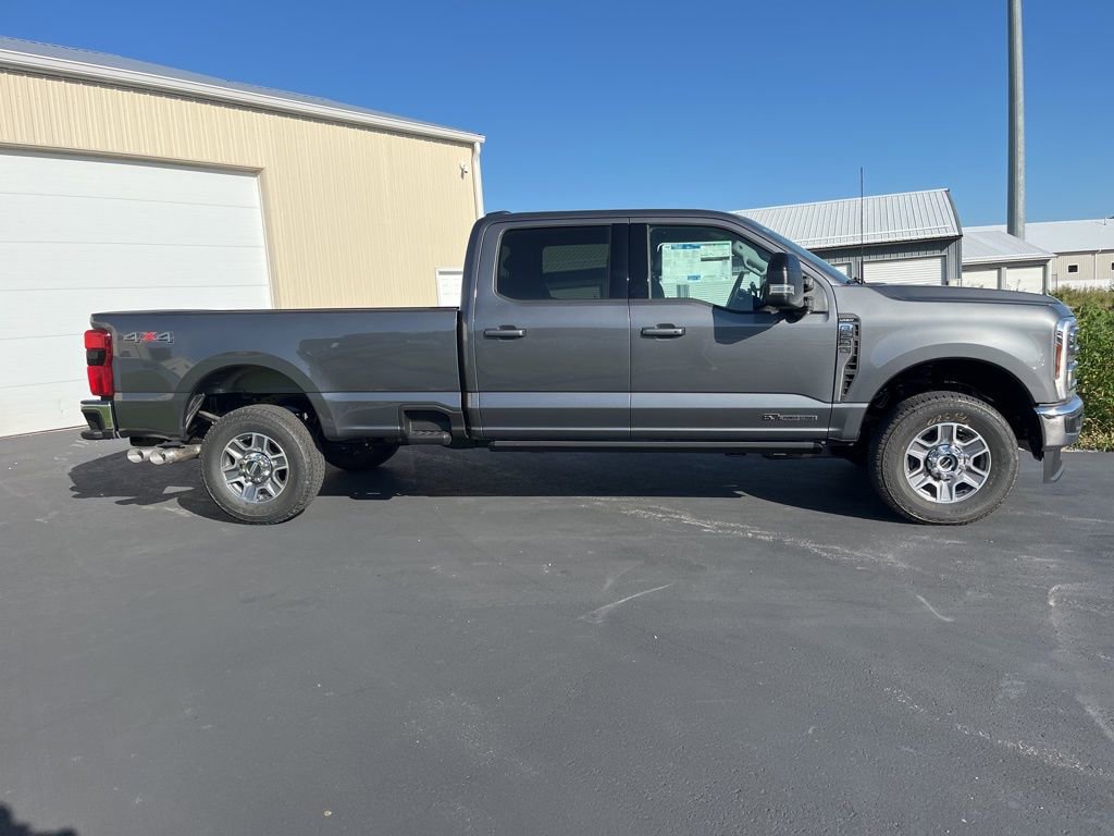 New 2026 Ford F250 Lariat image 2