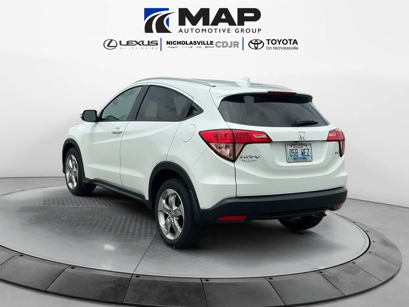 Used 2016 Honda HR-V EX-L image 3