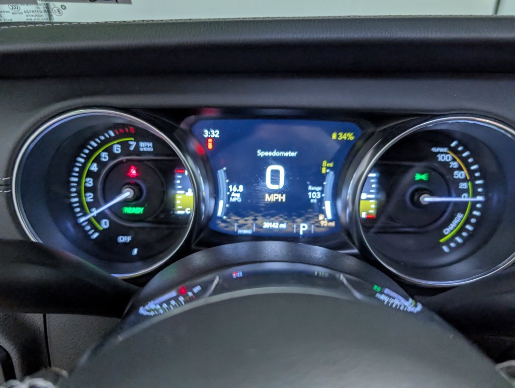 Used 2023 Jeep Wrangler Unlimited Sahara w/ Cold Weather Group AWD/4WD image 15