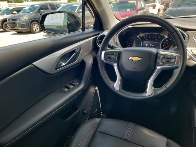 Used 2023 Chevrolet Blazer LT w/ Sound & Technology Package FWD image 13