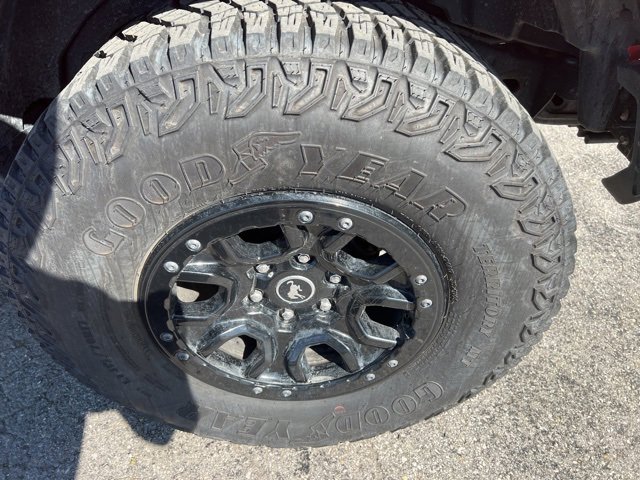 Used 2022 Ford Bronco Wildtrak image 22