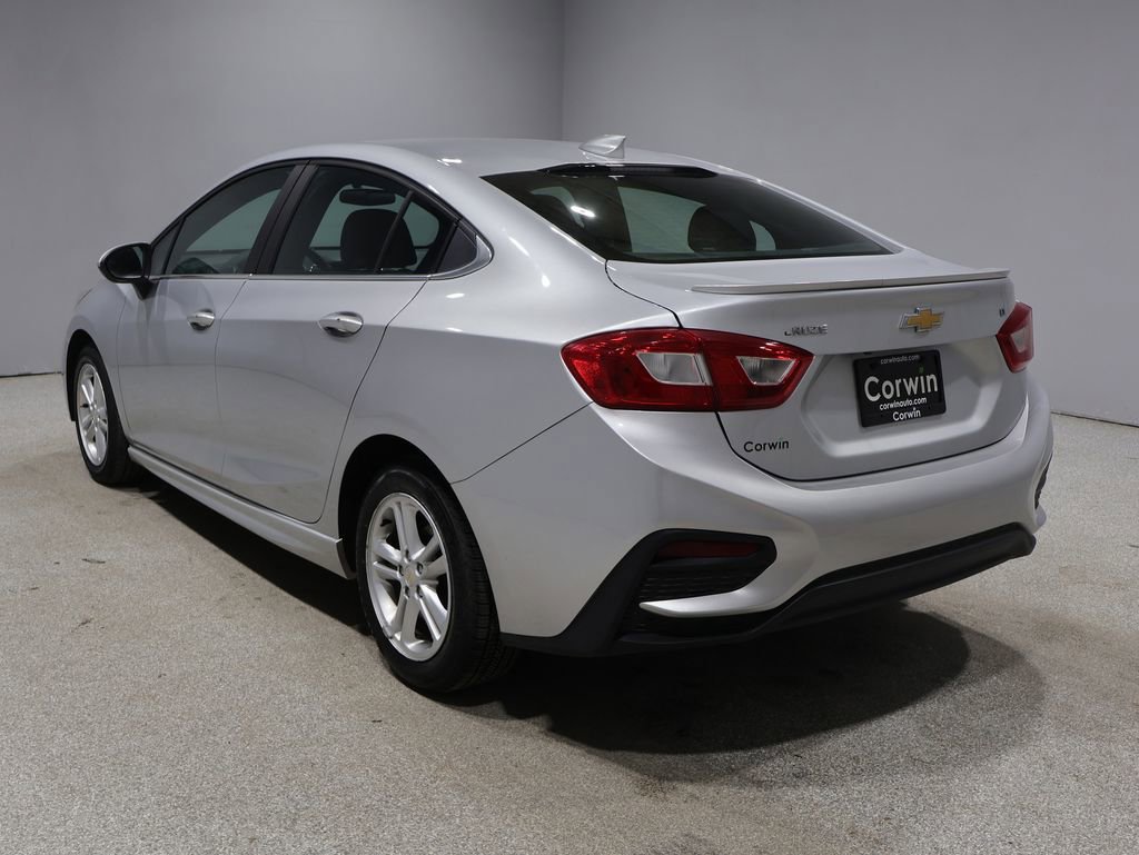 Used 2016 Chevrolet Cruze LT w/ Convenience Package image 6