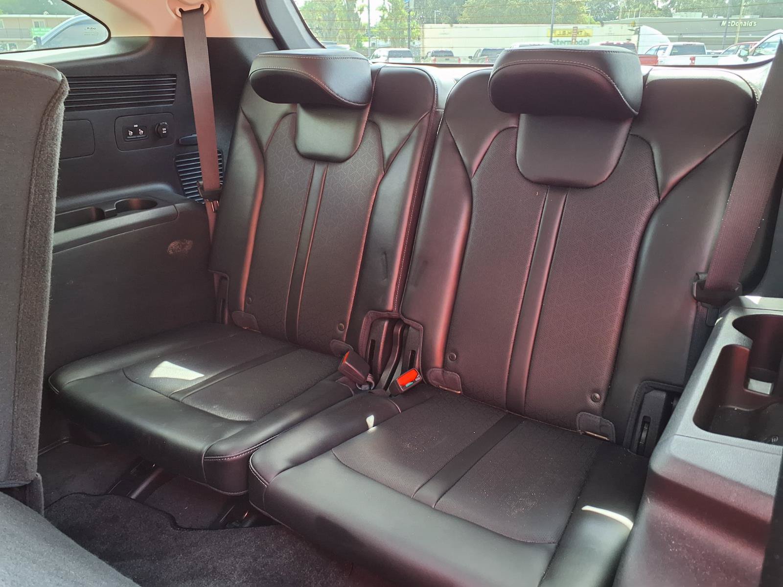 Used 2023 Kia Sorento S FWD image 17