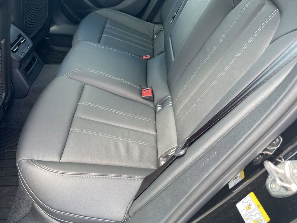 Used 2025 Audi A5 2.0T Premium Plus w/ Premium Plus image 10