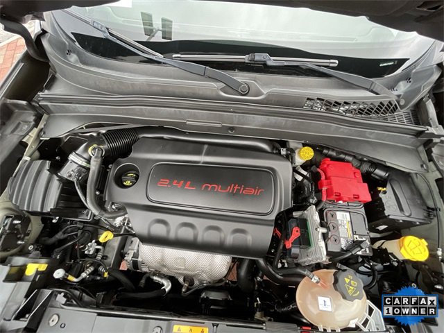 Used 2018 Jeep Renegade Latitude image 28