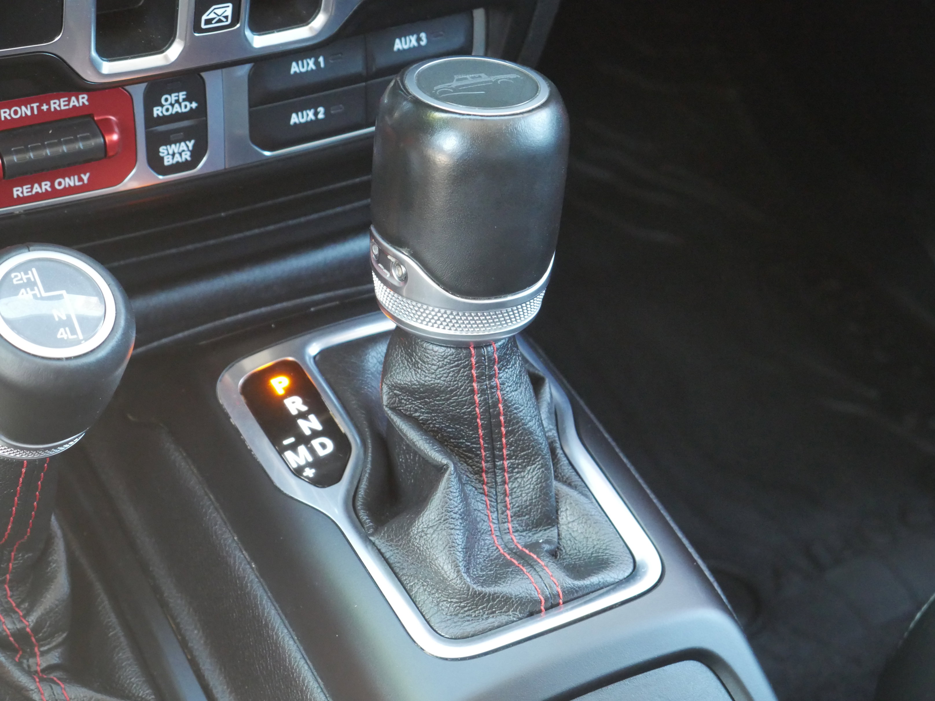 Used 2020 Jeep Gladiator Rubicon AWD/4WD image 15