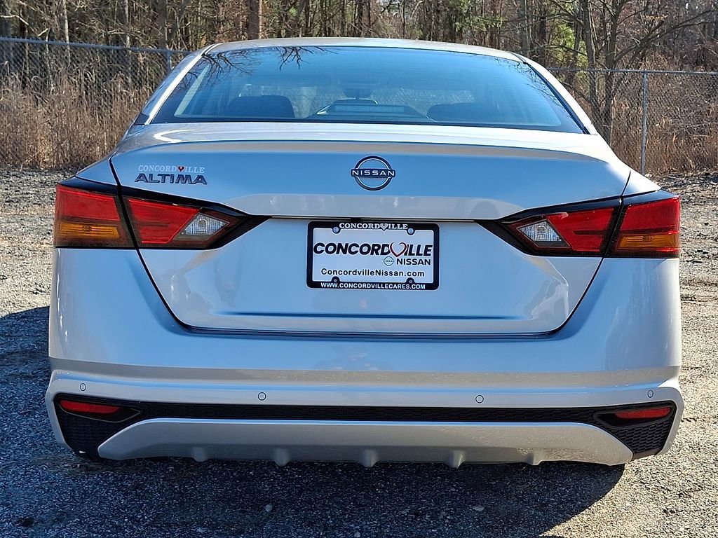 Used 2024 Nissan Altima 2.5 S image 6